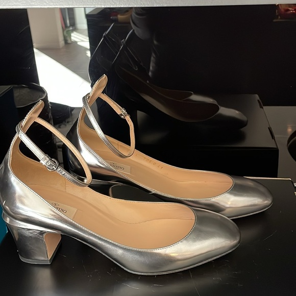 Valentino leather shoe - Picture 2 of 8